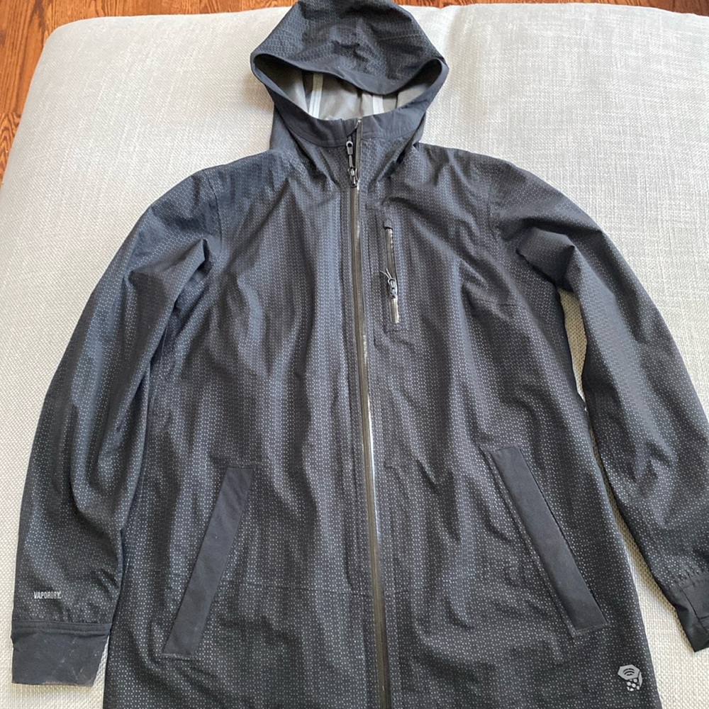Mountain Hardwear Women’s Rain Coat
